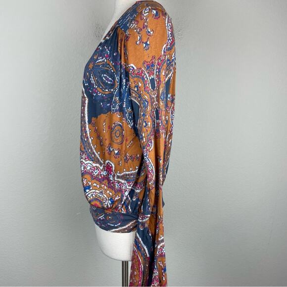 Free People Blue Brown Paisley Knit Fiona Faux Wrap Tie Waist Top Small - Picture 11 of 11
